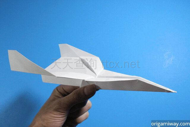 天王星弧形三号纸飞机-28