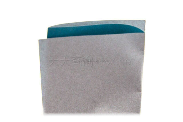 将纸张折叠成3×3的网格-5